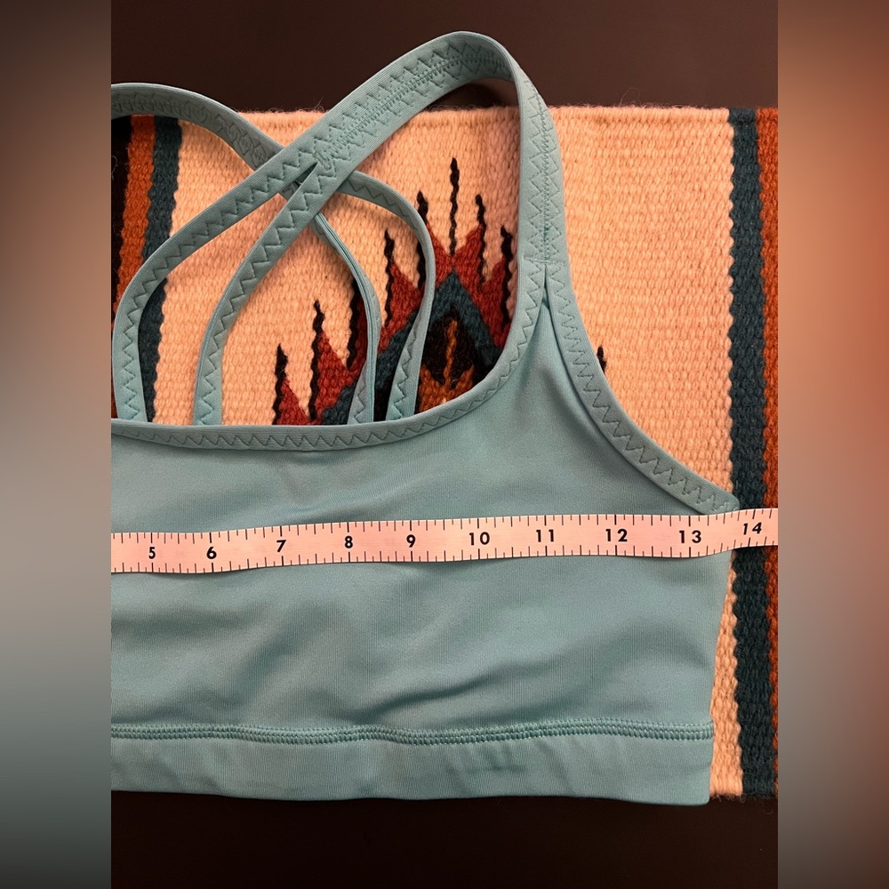 Patagonia Strappy Turquoise Sportsbra - Picture 2 of 5